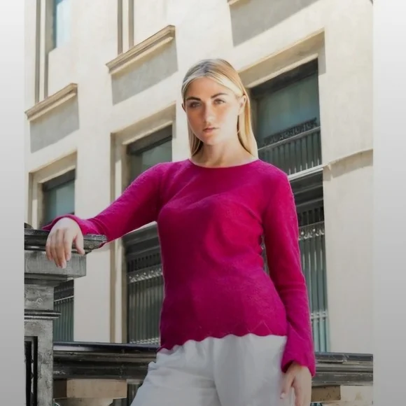 100% Baby Alpaca NWT Laura Knit Baby Alpaca Sweater L (fits like a medium). - Picture 12 of 13